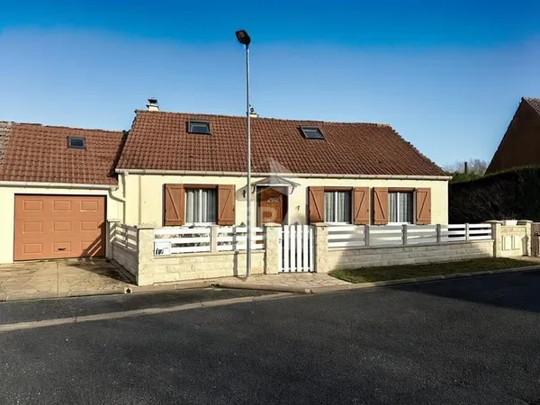 Maison Villeneuve La Guyard 5 chambre(s)