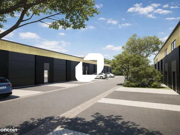 Local d'activité 131 m²