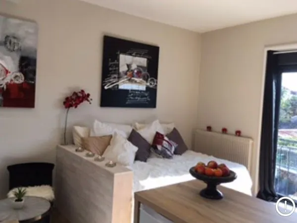 Studio 1 pièce 28 m²