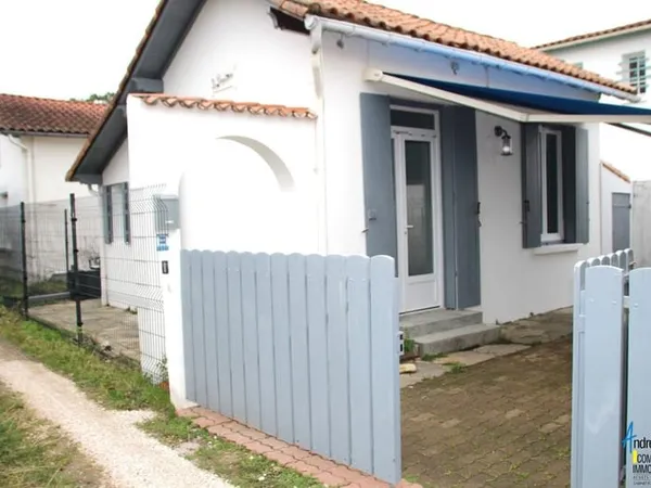 Maisonnette rénovée 2 chambres