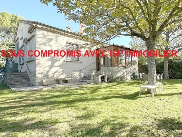 Maison Aix En Provence 10 pièce(s) 260 m2