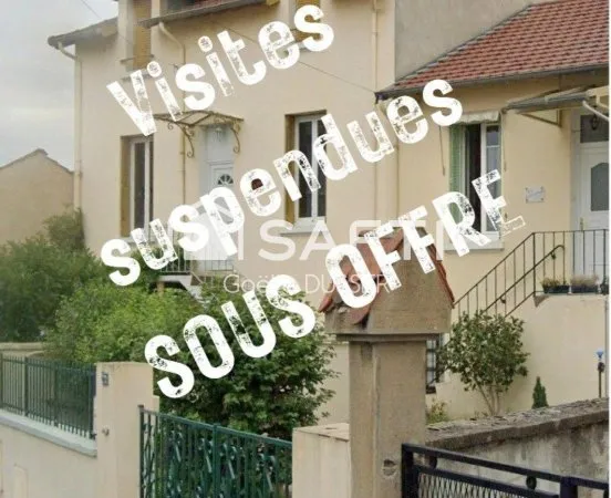 Maison de ville de 4 chambres idéalement située à Vichy
