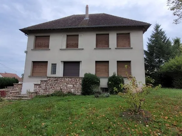 VENTE Maison Villefranche D Allier 8 pièce(s) 215 m2