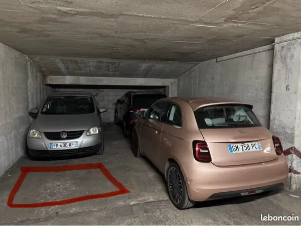 Parking scooter