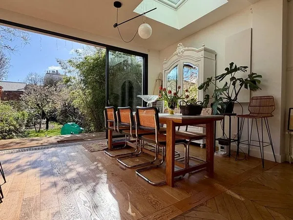 Maison 8 pièces 150 m²