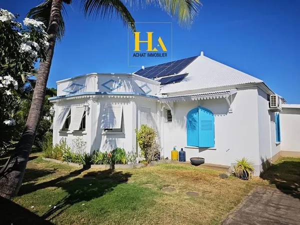 Villa 5/6 pièces de style créole au Port