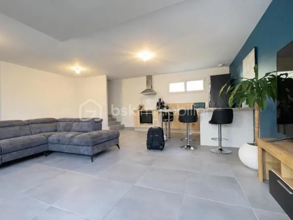 Maison de type T4 sur la commune de Coublevie