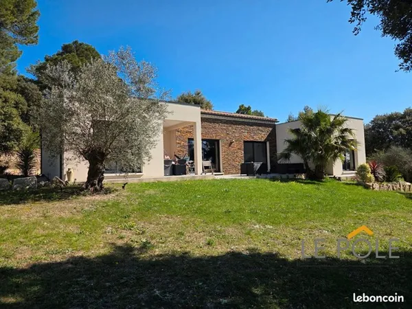 Villa 4 pièces 122 m²