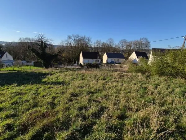 Terrain 611 m²