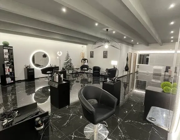 Local commercial 147 m²