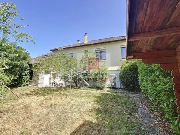 Maison Le Perray En Yvelines 3 à 4 chambres sur sous-sol
