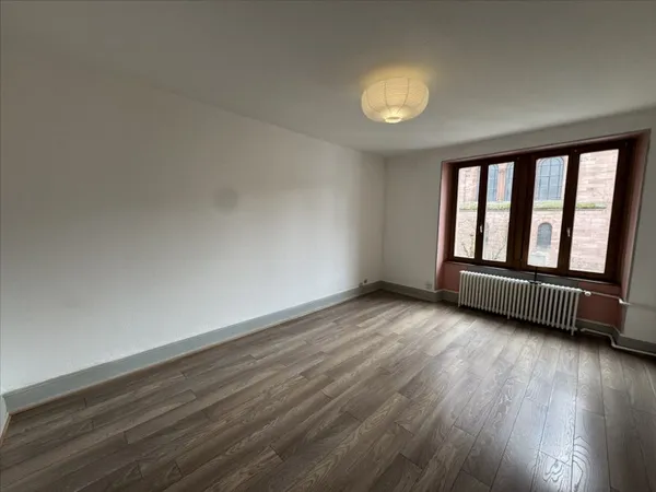 Appartement 4 pièces 77 m²