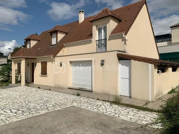 BELLE MAISON FAMILIALE