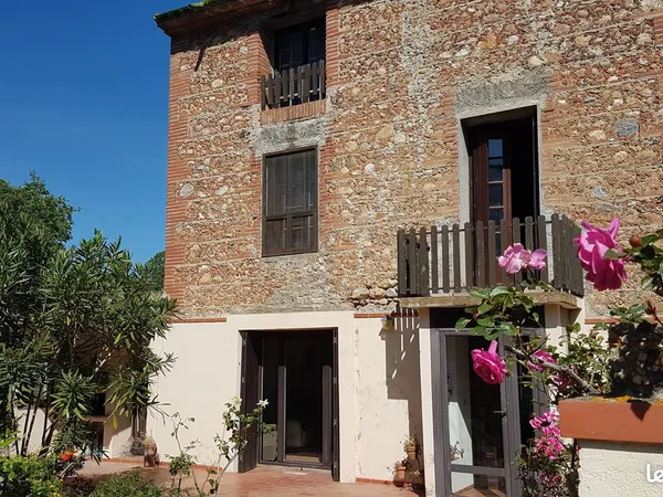 Mas à vendre