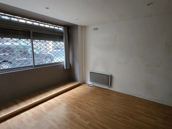 Notre Dame de Lorette : Local commercial de 56m²