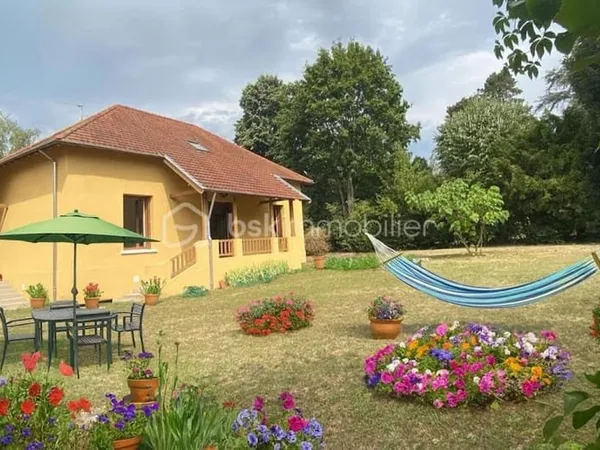 Maison 8 pièces 159 m²