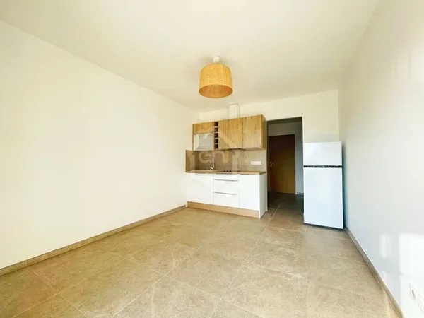 Studio 1 pièce 20 m²