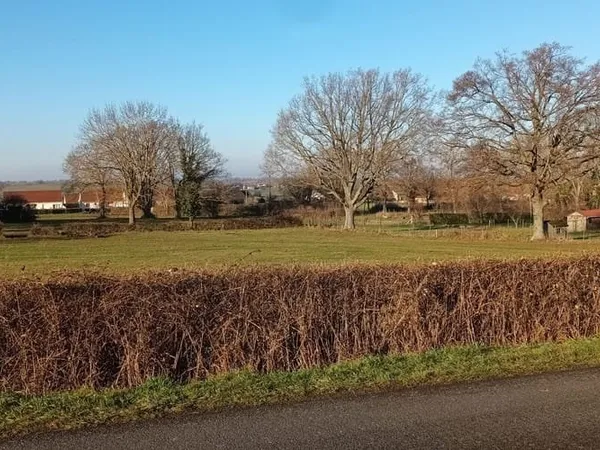 Terrain 1786 m²
