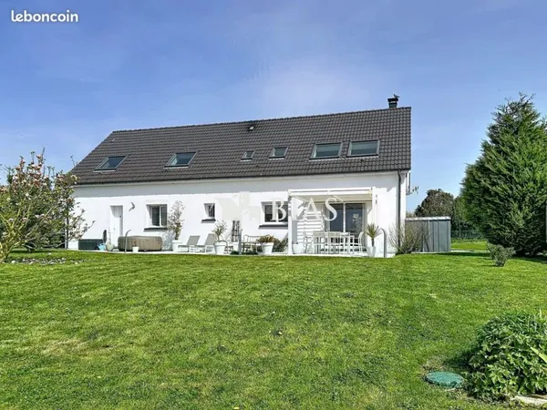Maison 8 pièces 192 m²