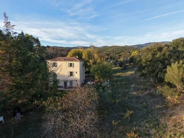 Maison 4 pièces 137 m²