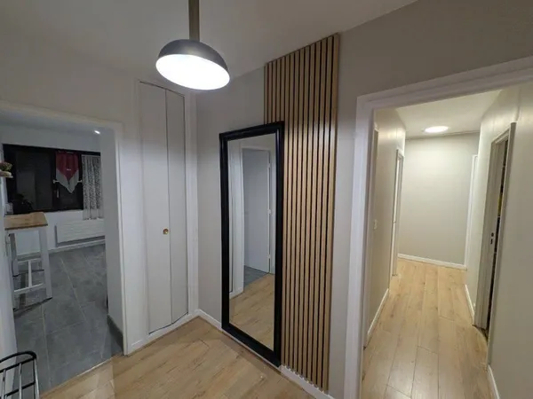 Appartement 4 pièces 84 m²
