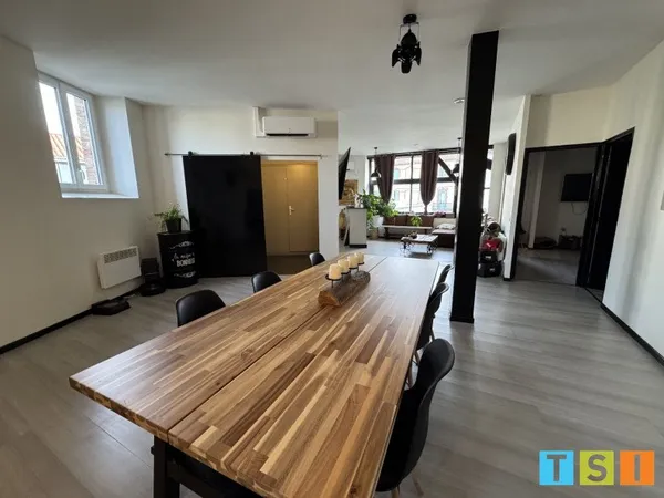 Bureaux 4 pièces 141 m²