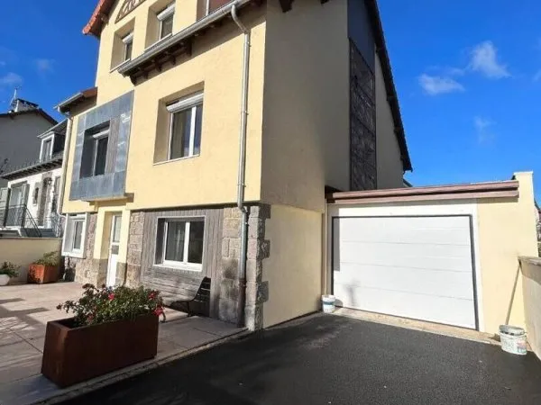Maison 7 pièces 194 m²