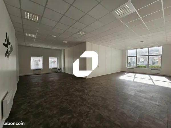 Bureau 1 495 m²