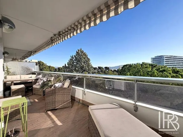 Appartement 3 pièces 93 m²