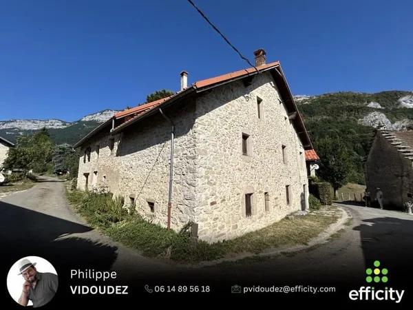 Maison Vente Rencurel 12p 293m² 450000€