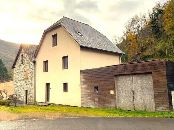 Maison bois écologique (DPE B) avec grand terrain, au calme