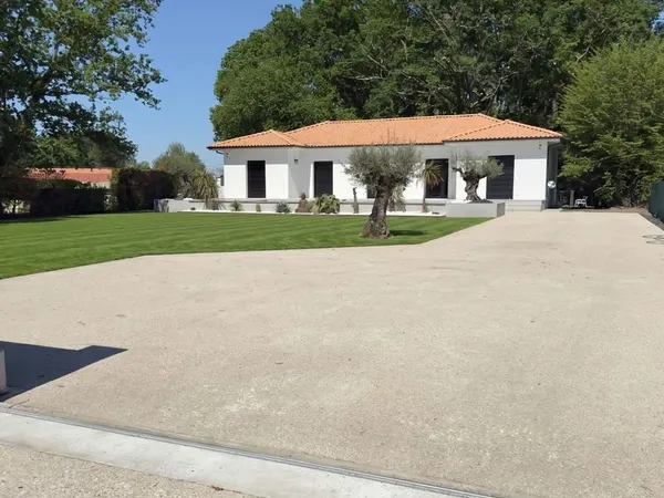 Exceptionnelle Villa d'Architecte à Léognan - Prestations Ultra Haut de Gamme