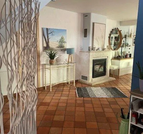 Maison 5 pièces 164 m²