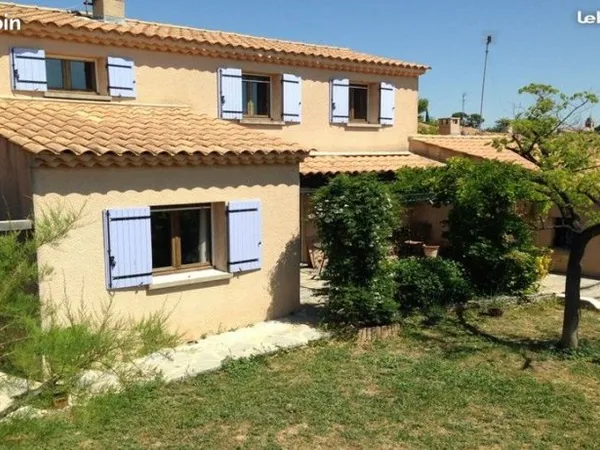 Maison d'architecte au calme, proche hôpital Carémeau