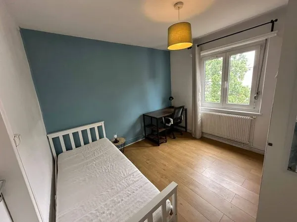 Appartement 6 pièces 83 m²