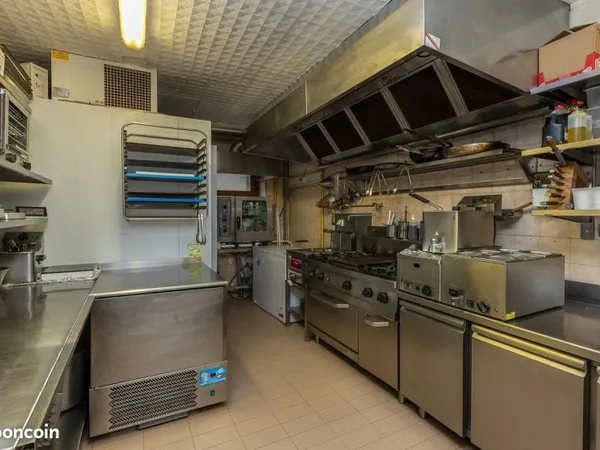 Fonds de commerce, restaurant 319 m² Lagnieu