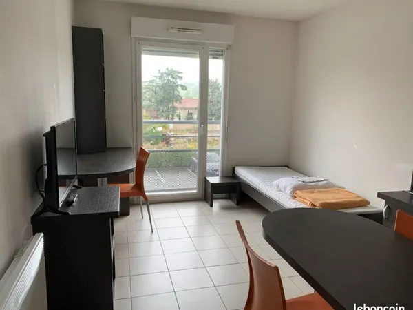 Studio 19m2 face à Faculté de Médecine DIRECT PROPRIETAIRE
