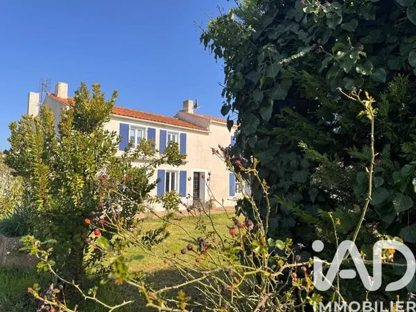 Vente Maison de village 8 pièces