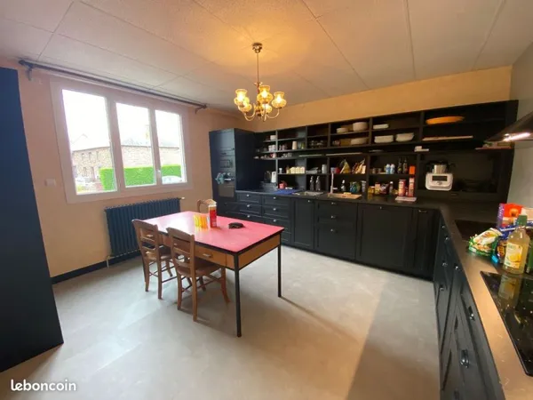 CO location dans une grande maison