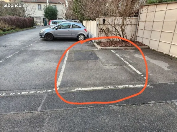 Stationnement Location Champigny-sur-Marne   90€