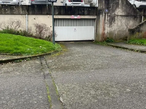 Parking souterrain Allée de Berne Rennes