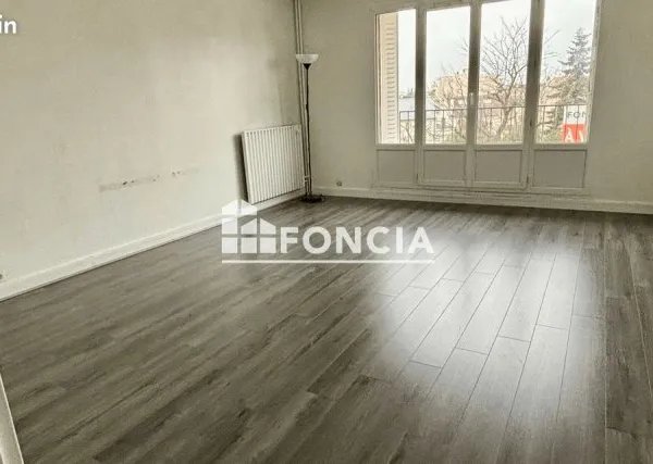 Studio de 34 m2 quartier Adamville à Saint Maur des Fossés