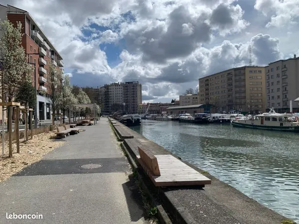 Appartement Toulouse centre proche Canal du Midi en duplex de 28m²