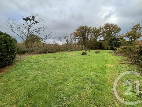 Terrain 1702 m²