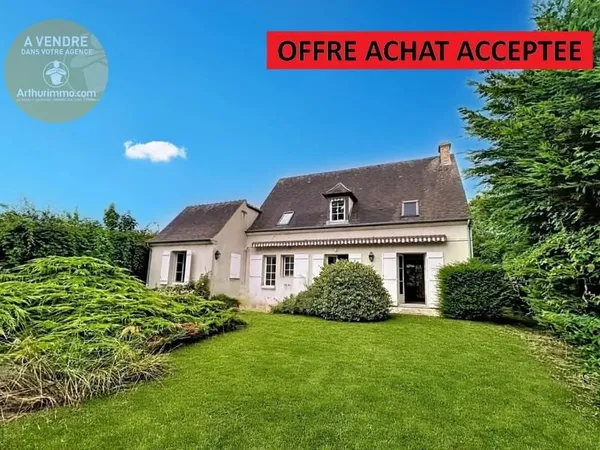 Maison 6 pièces, terrain 1110 m2 à Saint Witz (95)