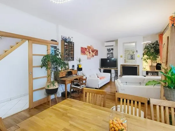 Maison - 5 pièces - 113m²