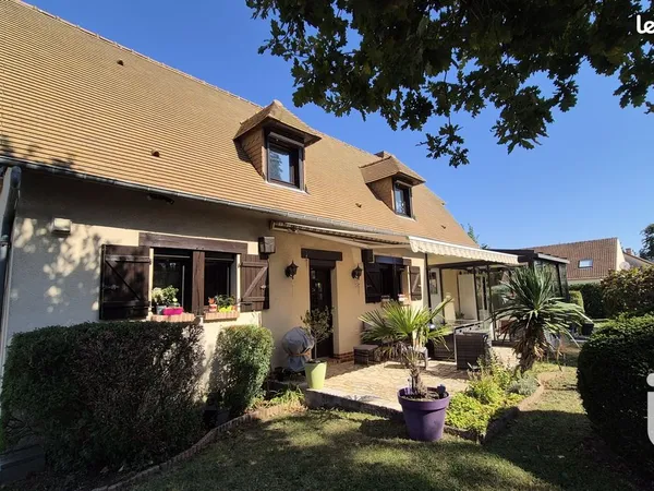Propriété 5 pièces 102 m²