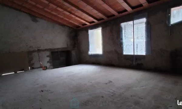 Local 87 m² VINCA