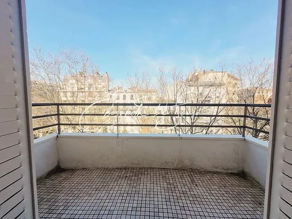 Appartement 6 pièces 144 m²