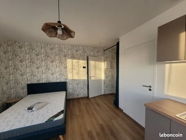 Studio meublé 20m²